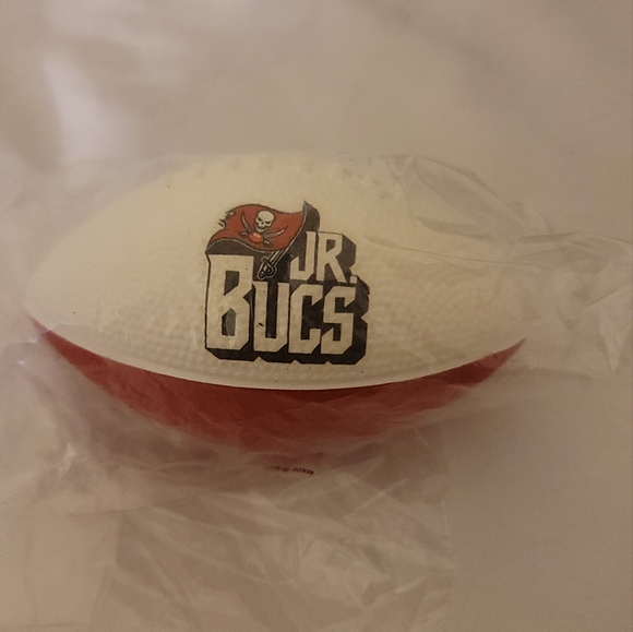 Tampa Bay Buccaneers Bucs Jr Hat, Lanyard, Football And Back Pack Set - Picture 7 of 10